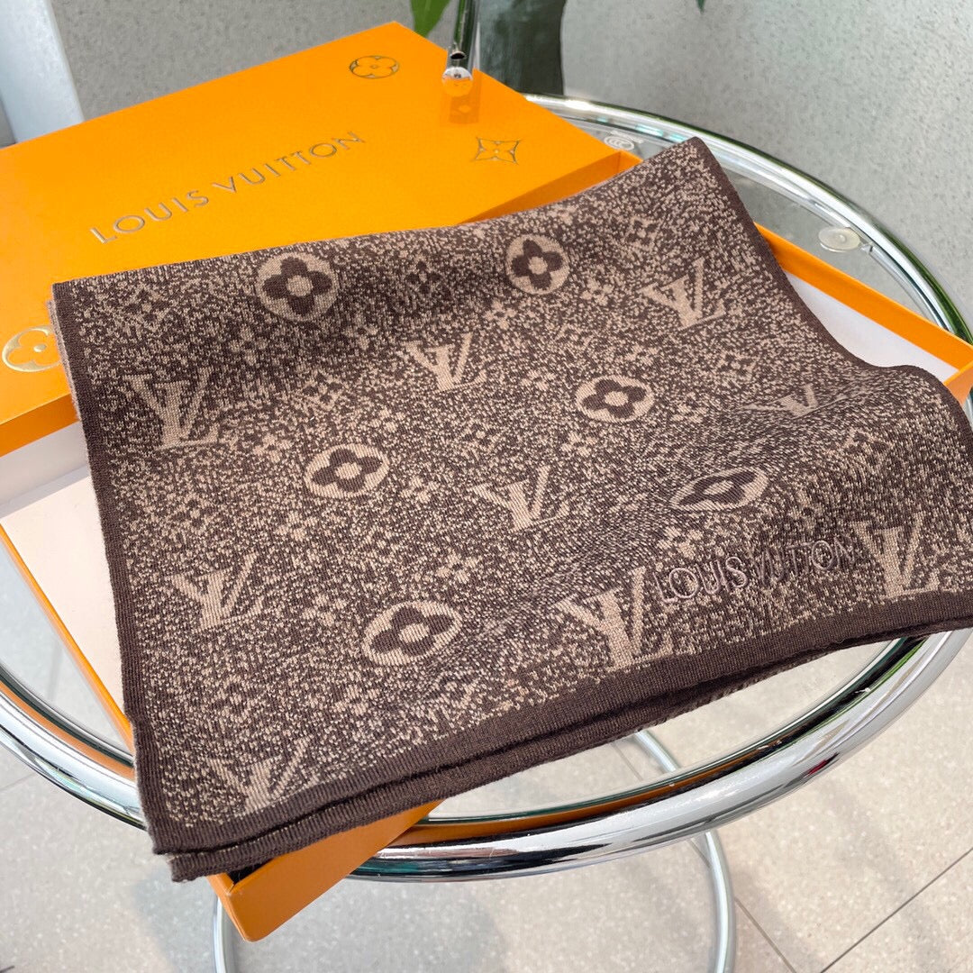 路L家-高羊絨圍巾 180*32cm 100%進口針織羊絨