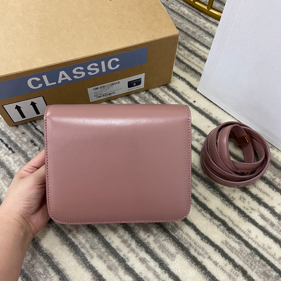 賽C家-Box豆腐包-Teen 18.5cm