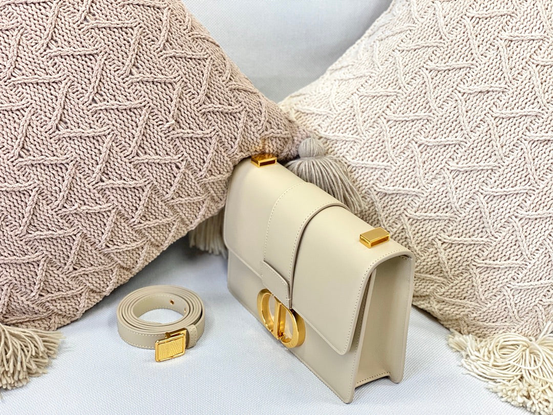 Dior 蒙田 30 Montaigne系列-24cm-牛皮平紋-熔岩棕金扣