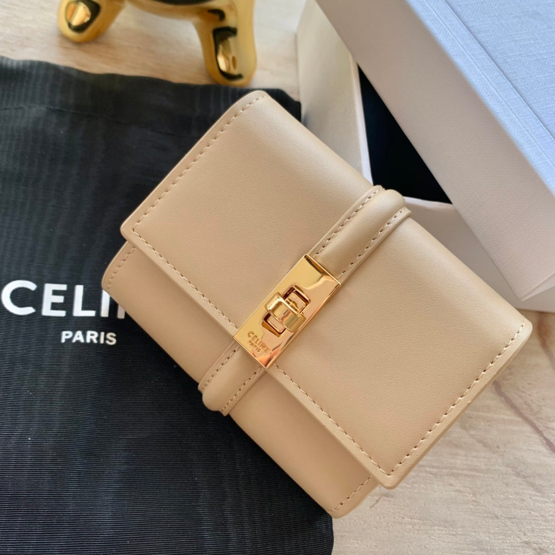 Celine 小號亮澤牛皮革三折短夾