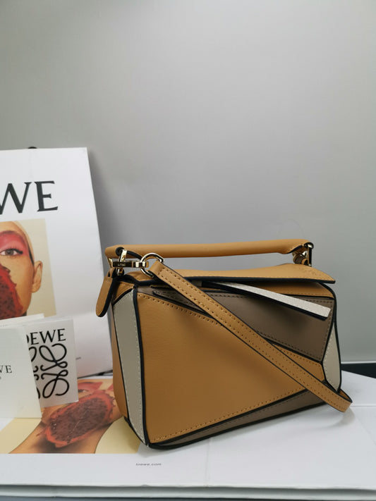 羅L威-Puzzle bag mini 小牛皮