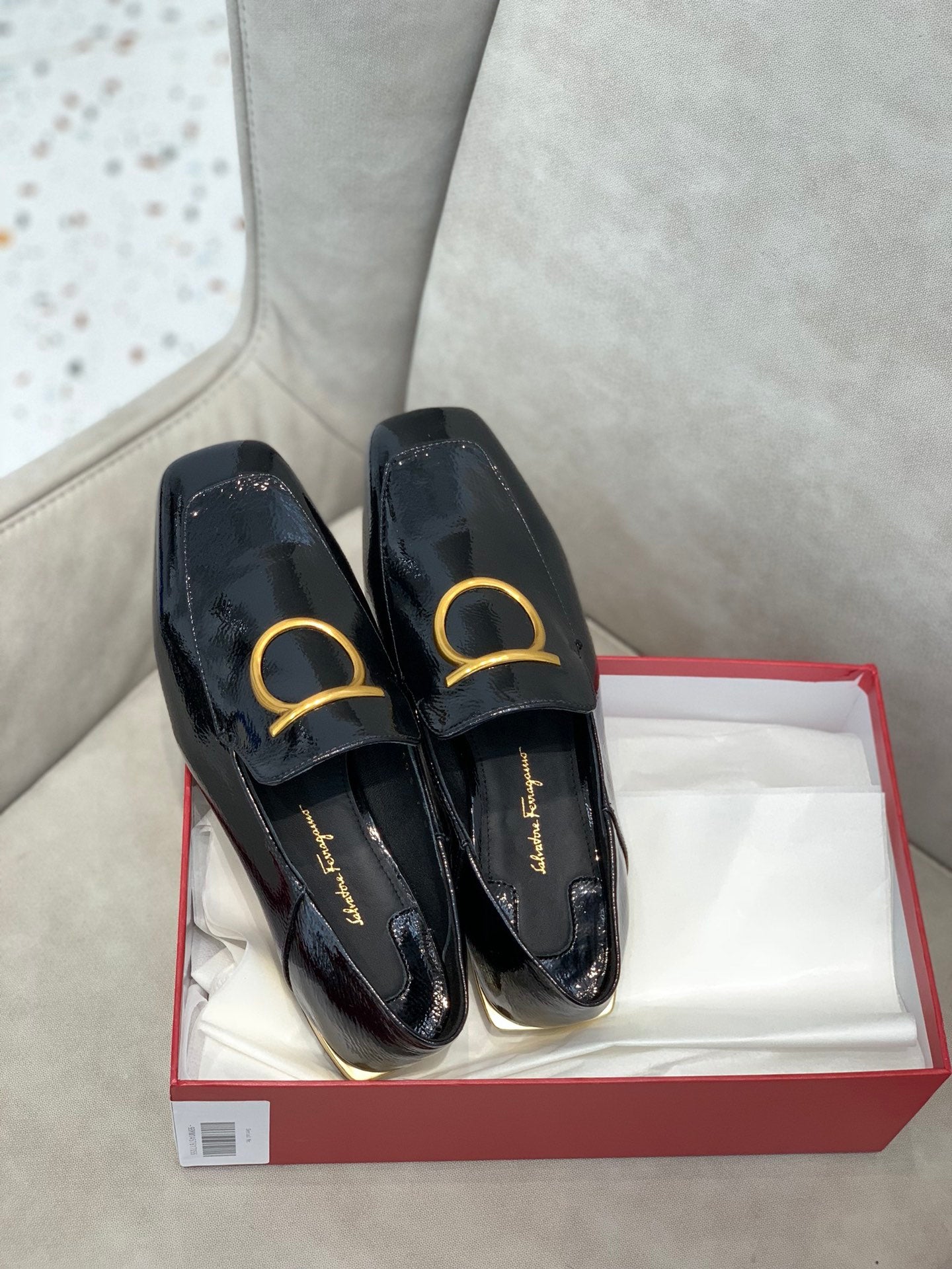 Salvatore Ferragamo鞋-菲拉格慕 馬蹄釦 2cm跟 樂福鞋 亮皮黑