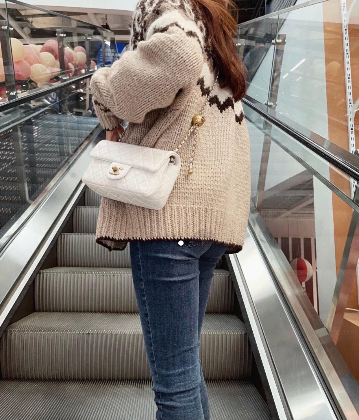 Chanel 金球CF口蓋包-白色