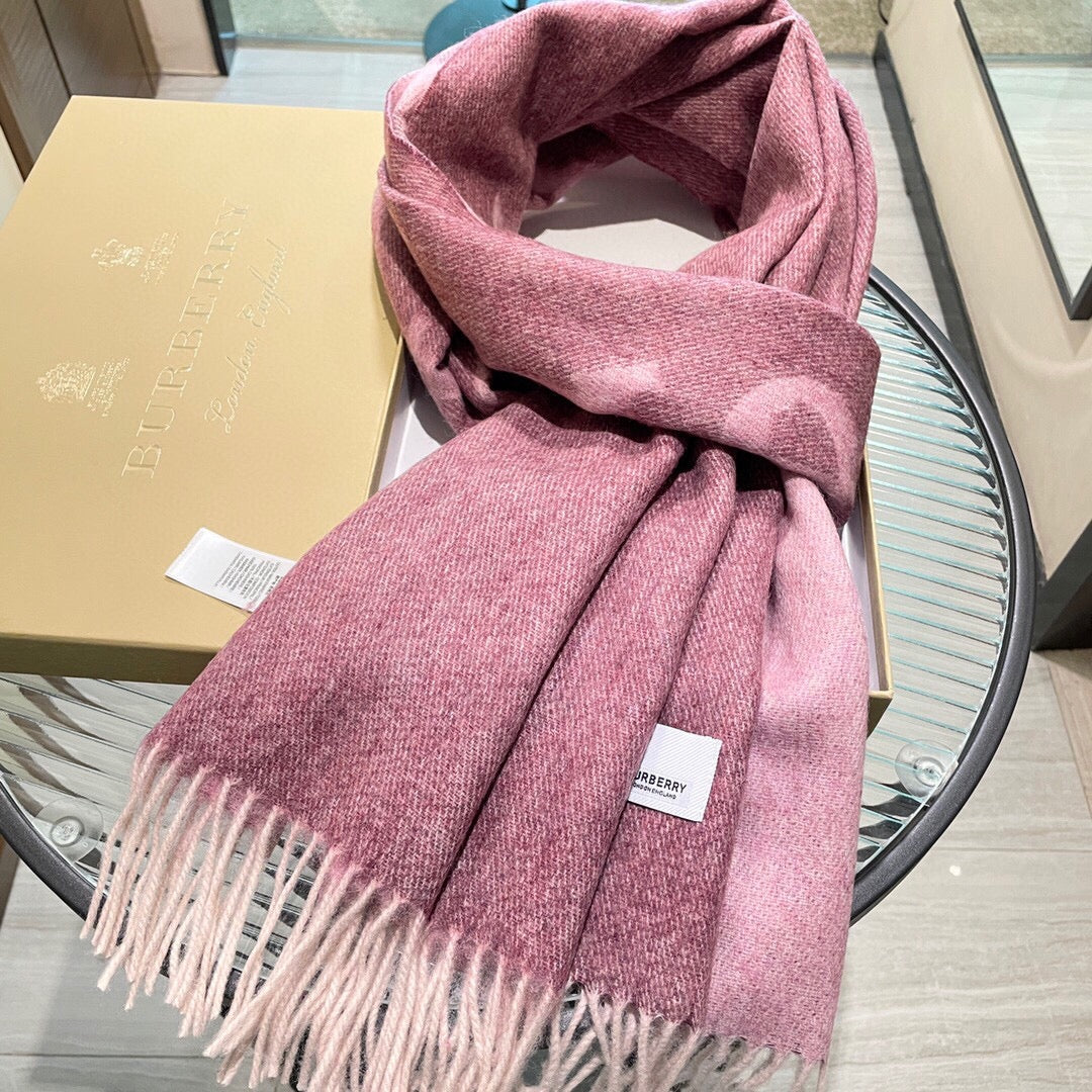 巴B家-頂級羊絨刺繡圍巾42*180cm 粉色