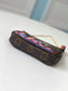 LV M58009 星星絲印 Mini Pochette Accessoires
