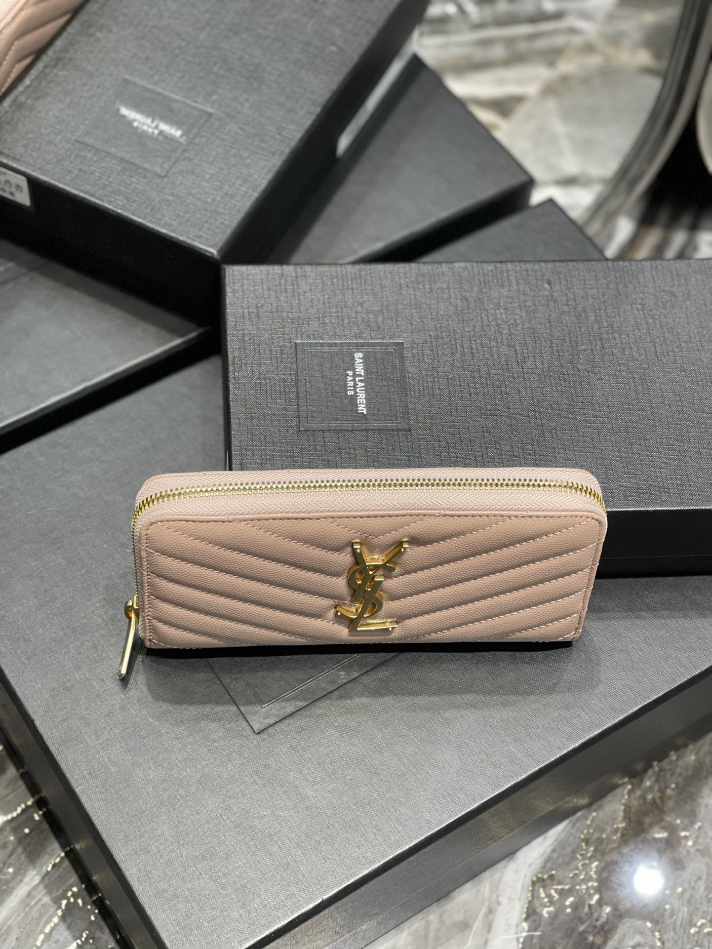 YSL 拉鍊長夾 粉色金扣