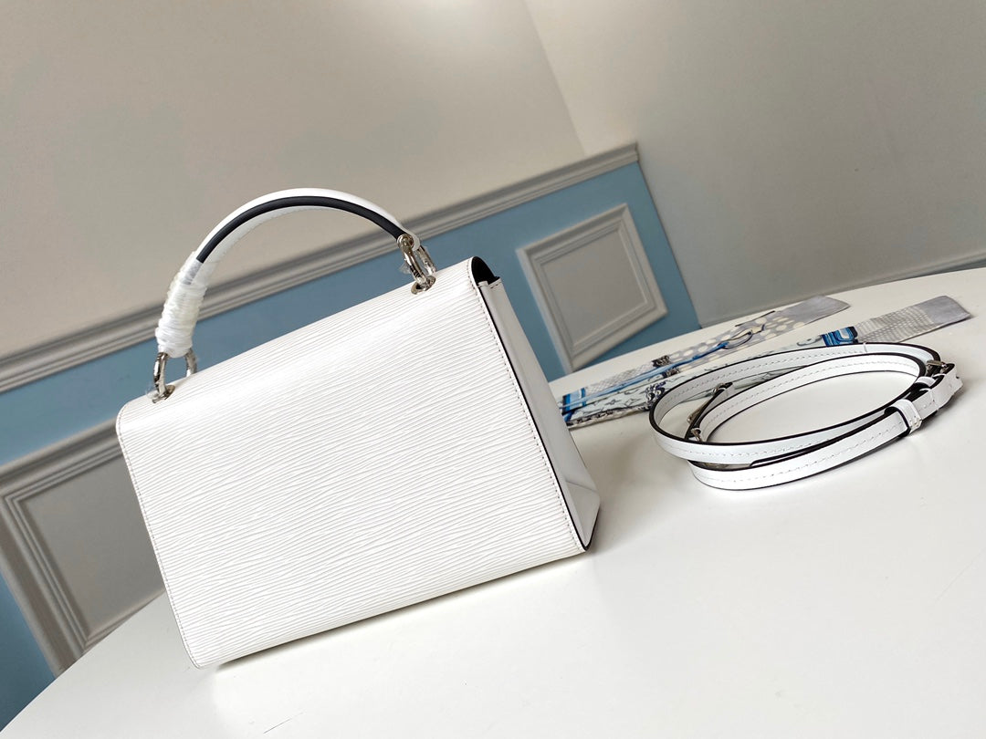 M55978 路L家-Pochette Grenelle 手袋 白色