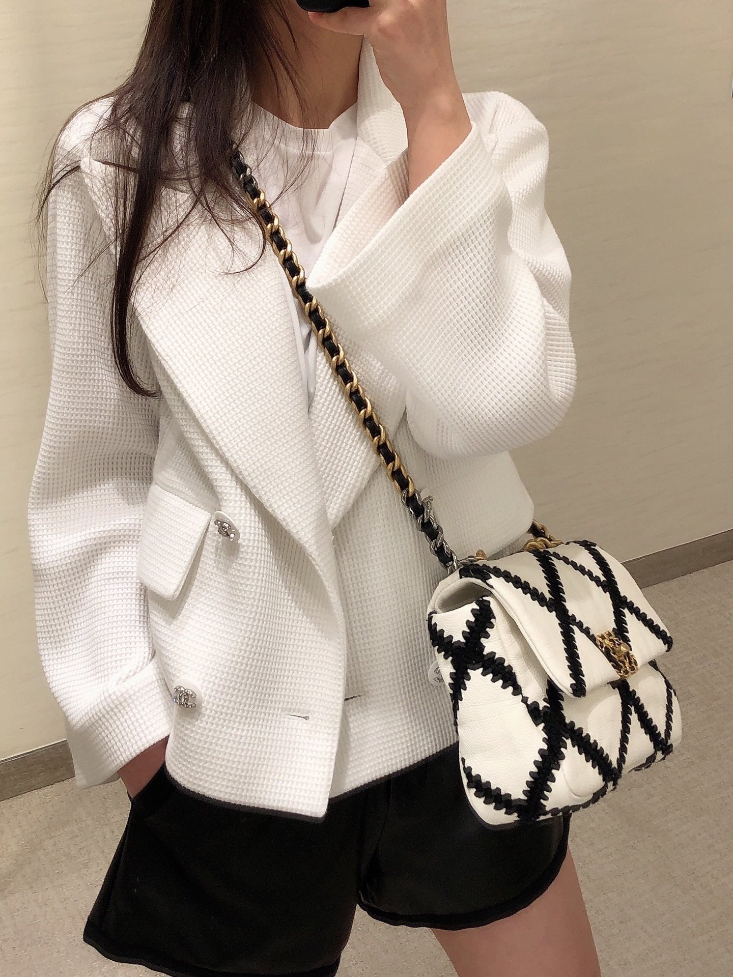 Chanel 19Bag 牛皮款-黑白格紋