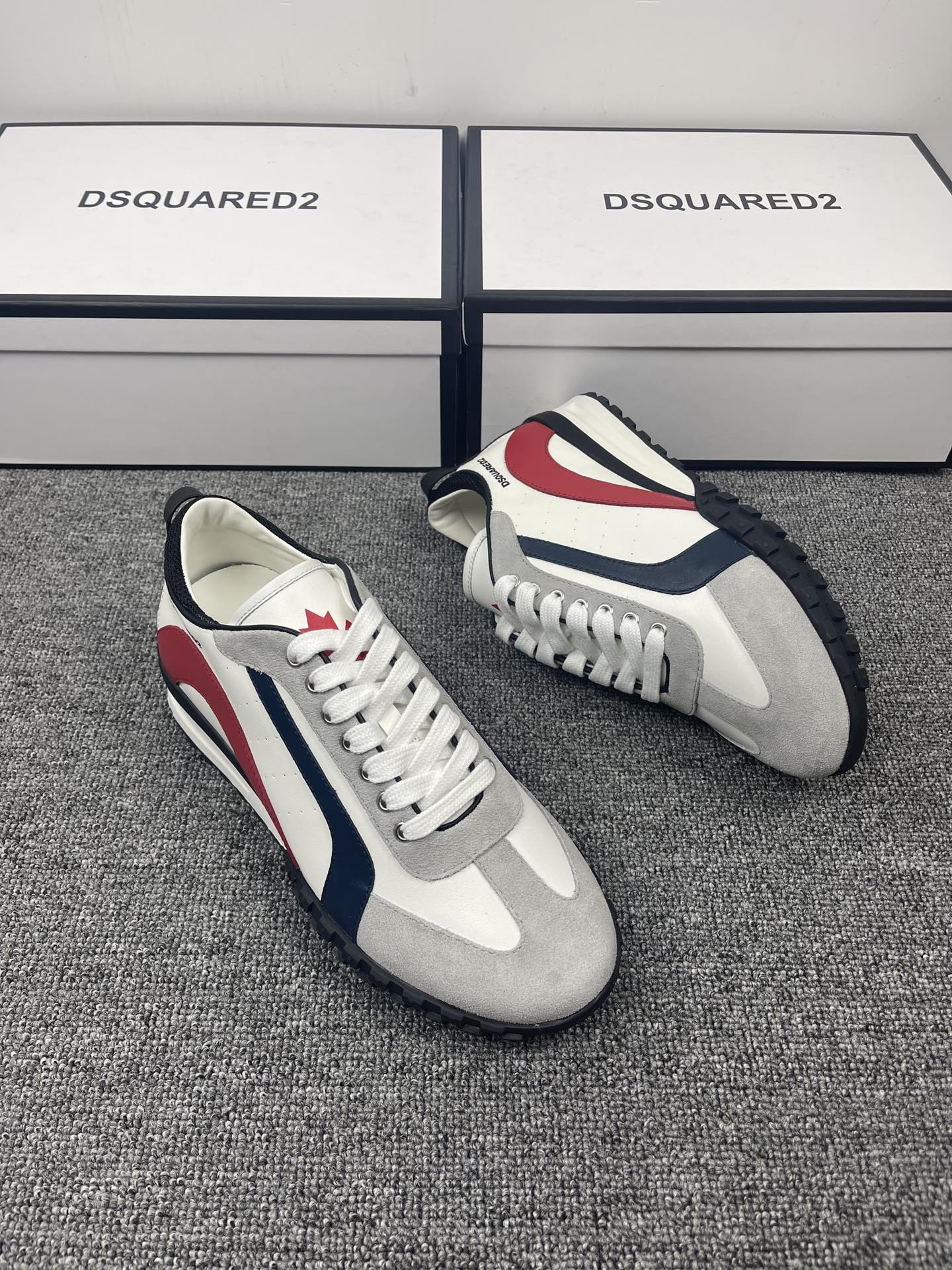 Dsq-2022新款 平底休閒鞋 灰色