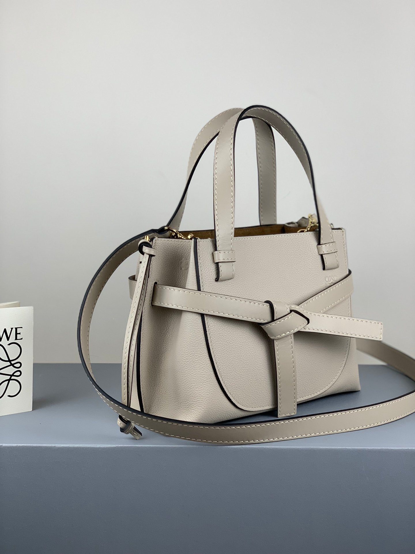 羅L威-gate Mini 手袋