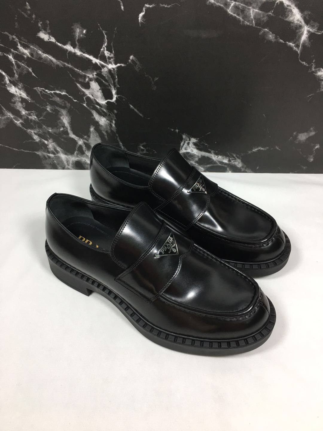 Pra-休閒皮鞋