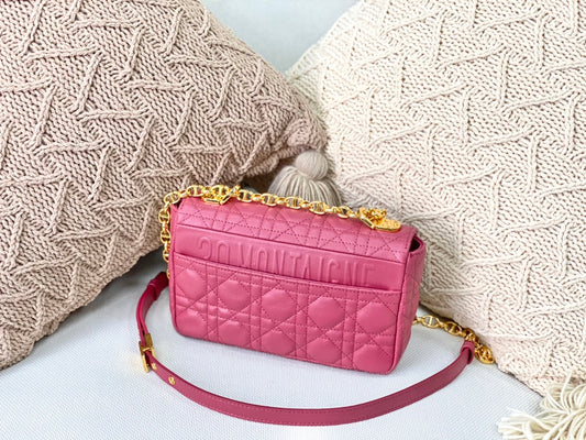 Dior Caro 小號20cm-玫紅小牛皮