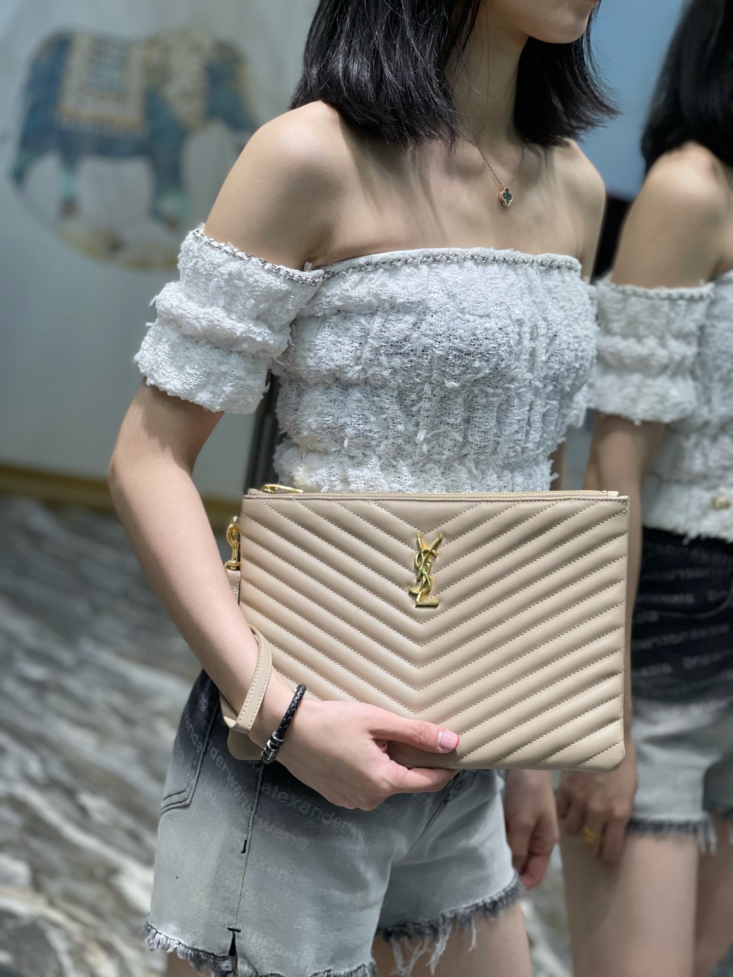 YSL_提花拼接文件手拿包-杏色金扣-30cm