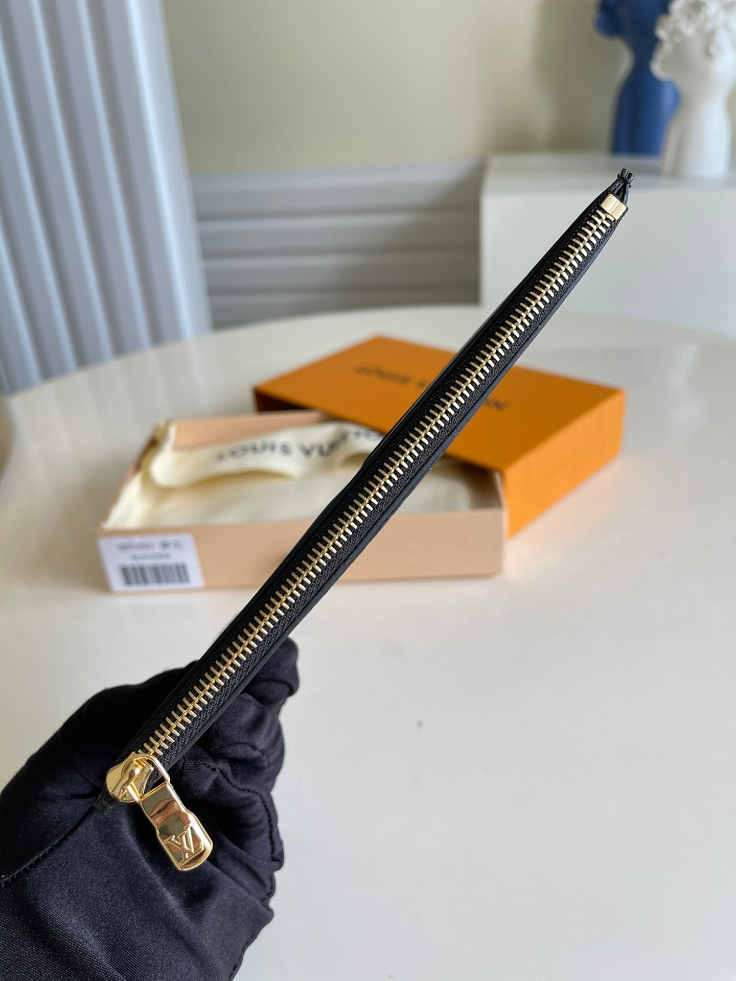 LV M80390黃花 Slim Purse 手拿包