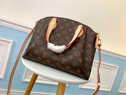 M44543 路L家-Rivoli BB 風琴包
