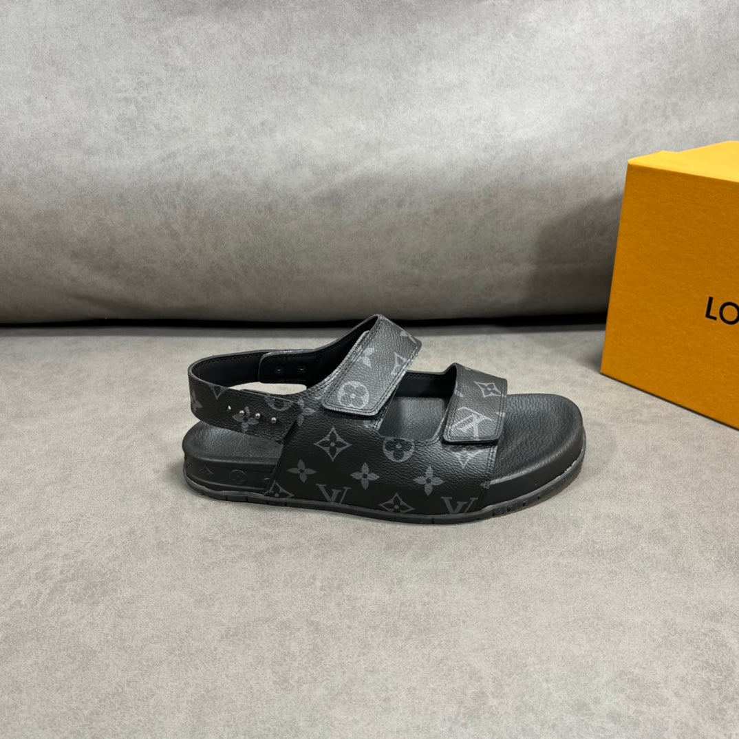 Lou-壓紋涼鞋 黑色