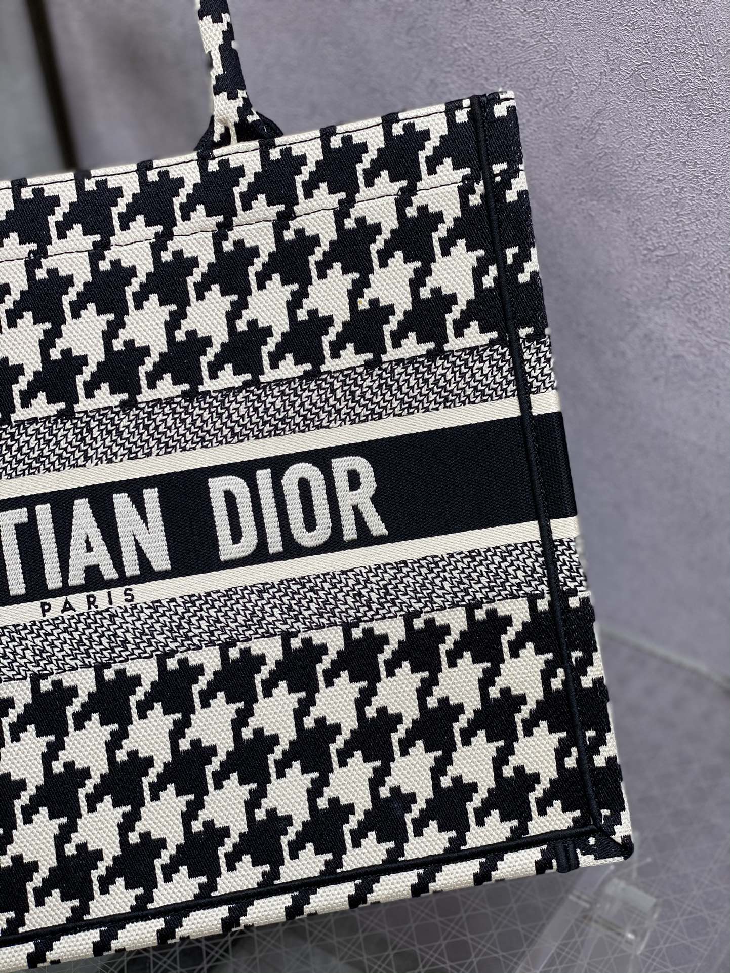 Dior Book Tote-小號36.5cm-黑色千鳥格