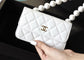 Chanel 珍珠鏈條小包