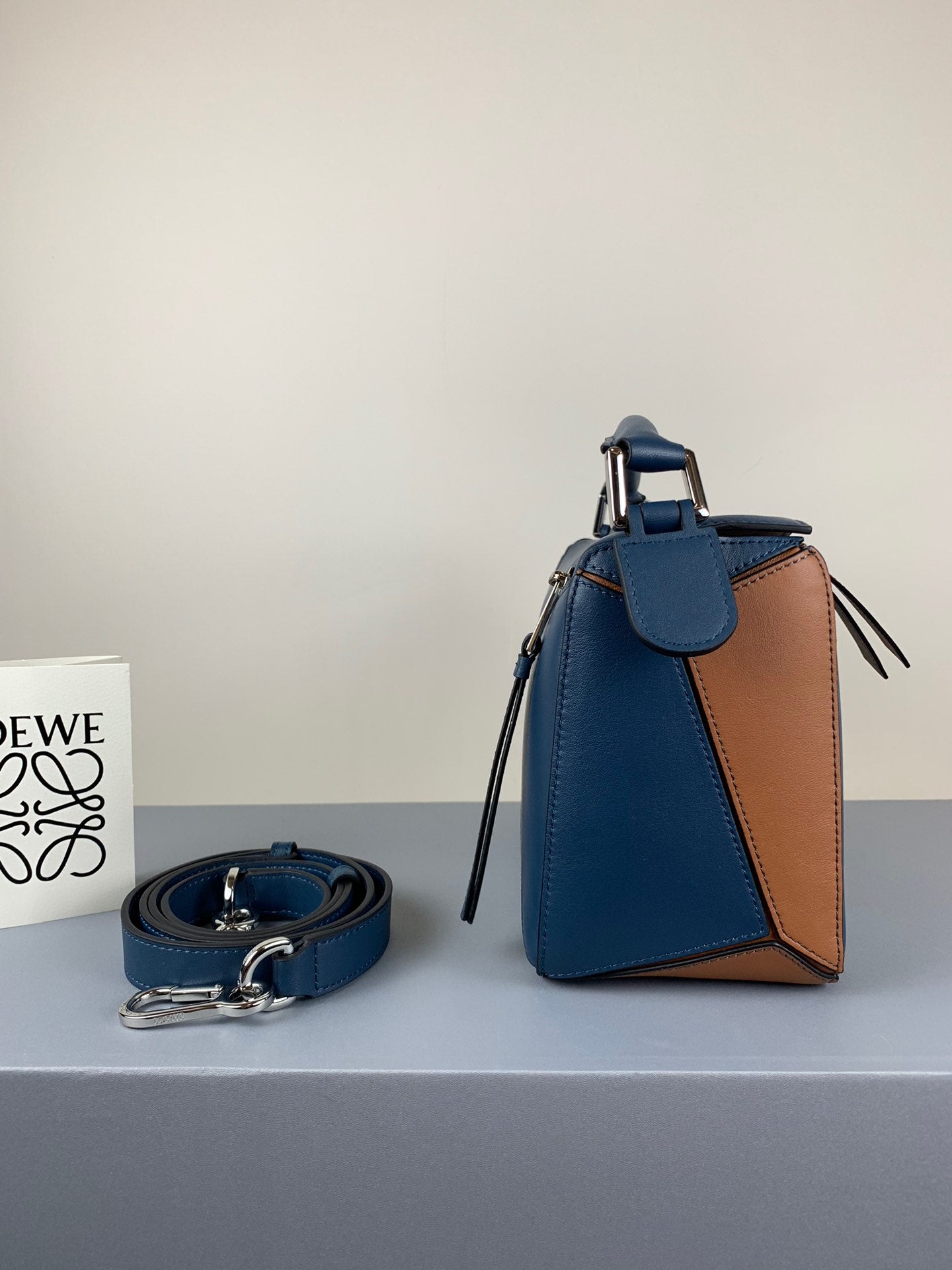 羅L威-Puzzle bag 小牛皮