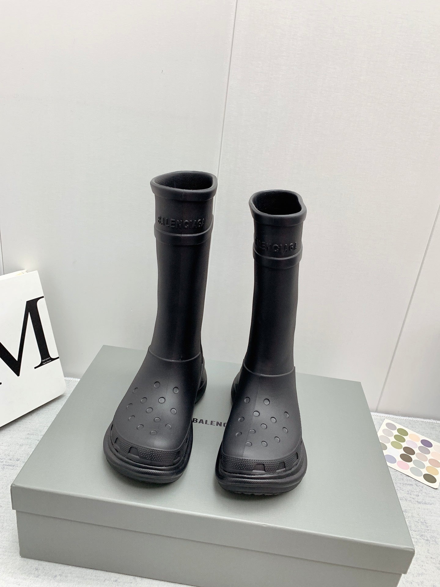 巴黎世-2022秋冬 x Crocs 防滑厚底雨靴 黑色