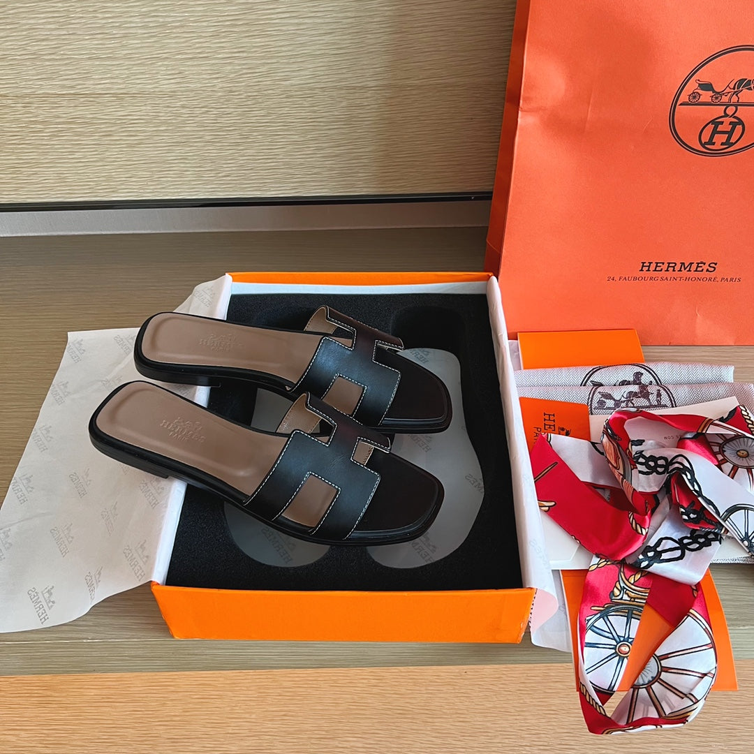 小愛款-經典H拖鞋 純色皮面 黑咖色