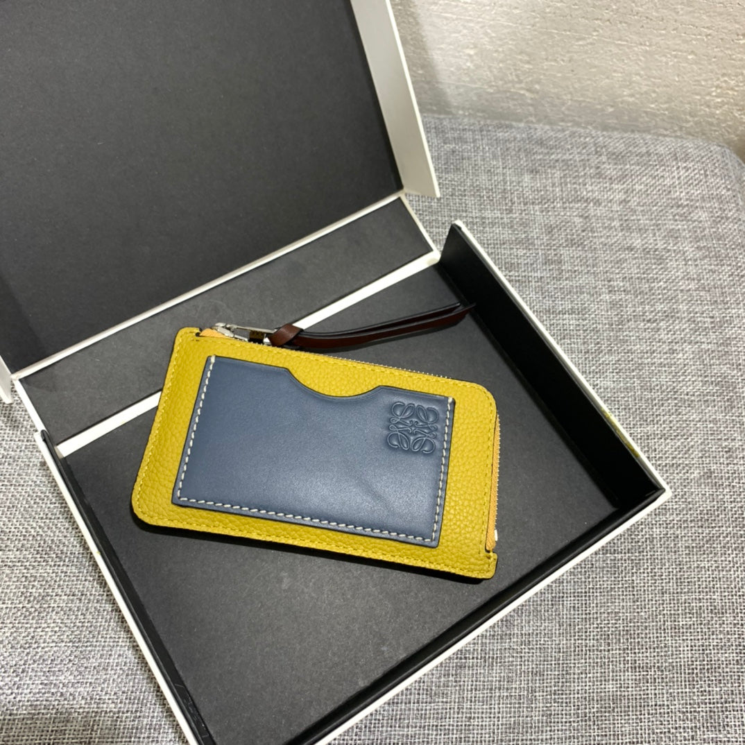Loewe 拉鍊小卡包
