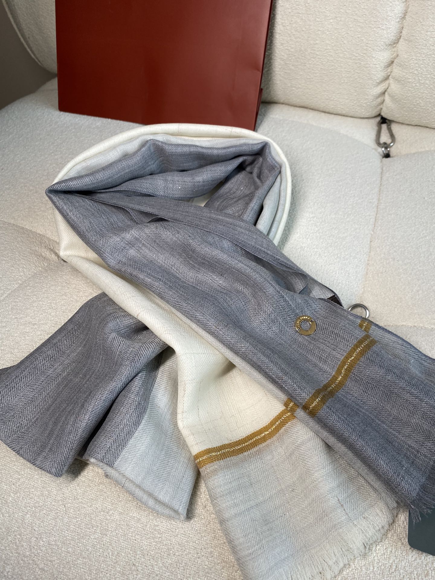 L-Piana-撞色銀絲格紋羊絨披肩-90*200cm