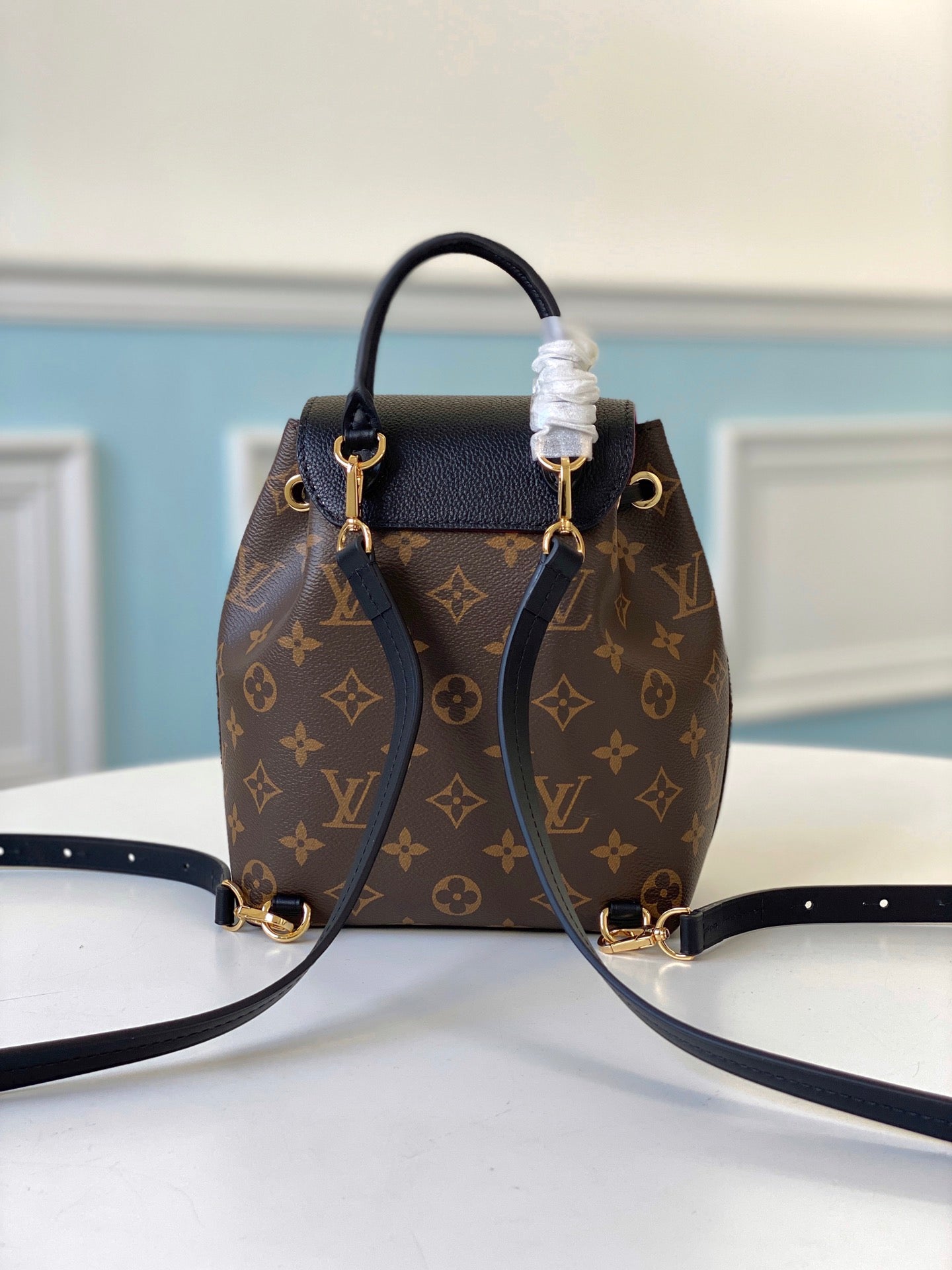 LV M45516 黑色mini  Montsouris BB 雙肩包