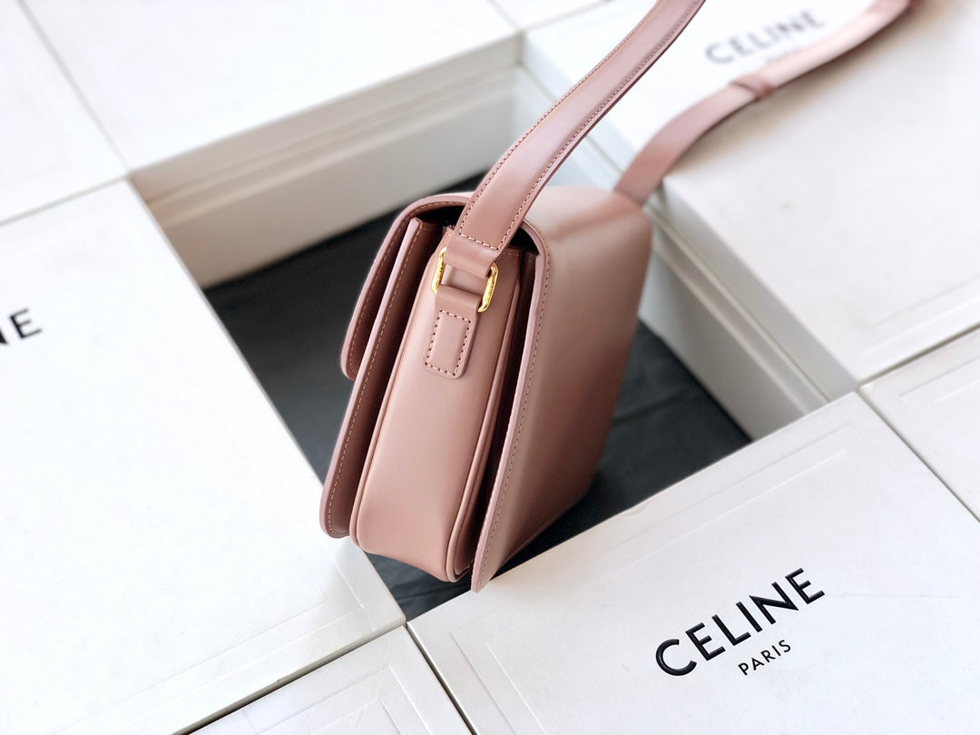 Celine TRIOMPHE 中號小牛皮-玫瑰粉