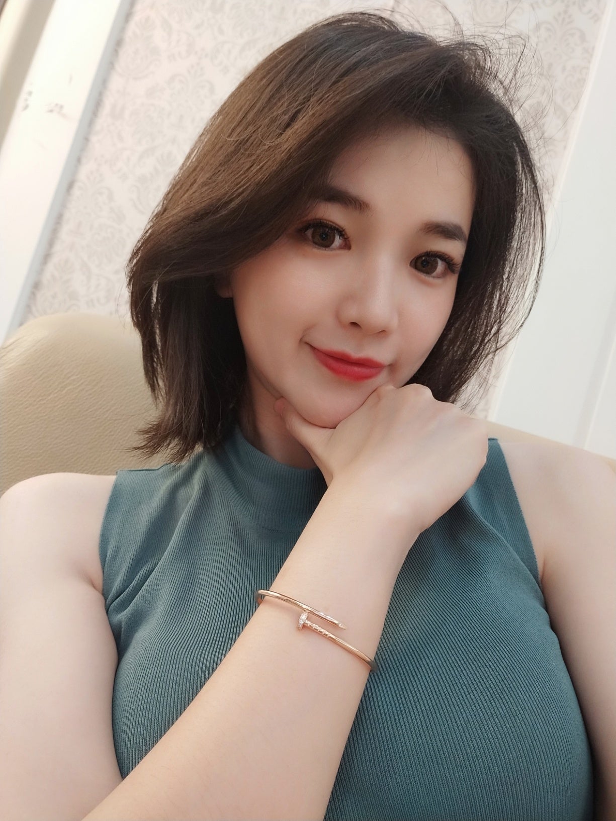 Cartier 細版釘子手鐲 玫瑰金半鑽