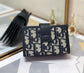 Dior 風琴卡包