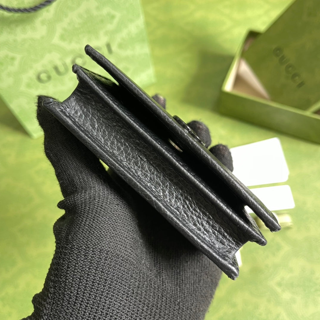 Gucci GG Marmont系列卡包
