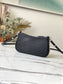 LV M80471 黑色 Easy Pouch On Strap 手袋