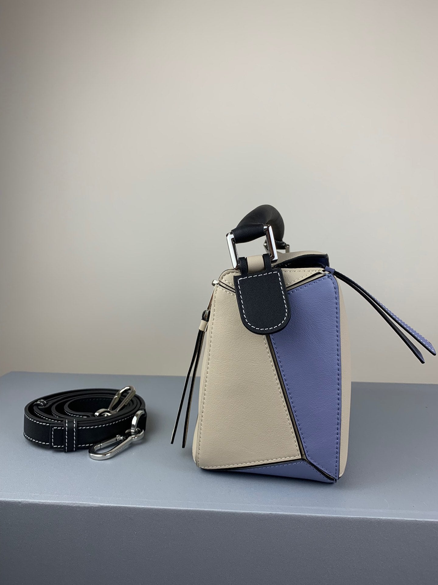 羅L威-Puzzle bag 小牛皮 中號