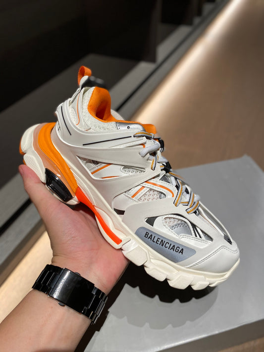 Balenciaga 巴黎世家-老爹鞋