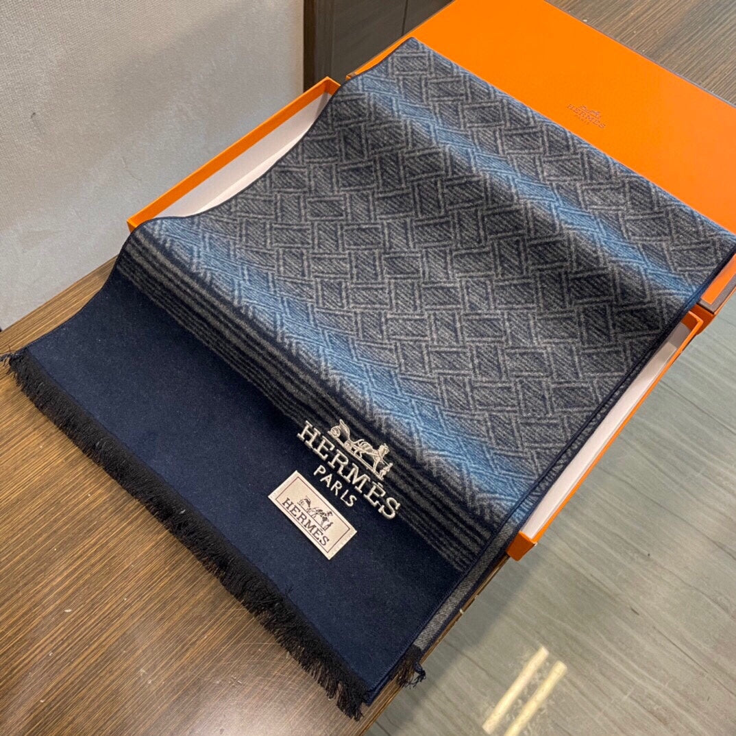 Hermes 男女同款山羊絨圍巾