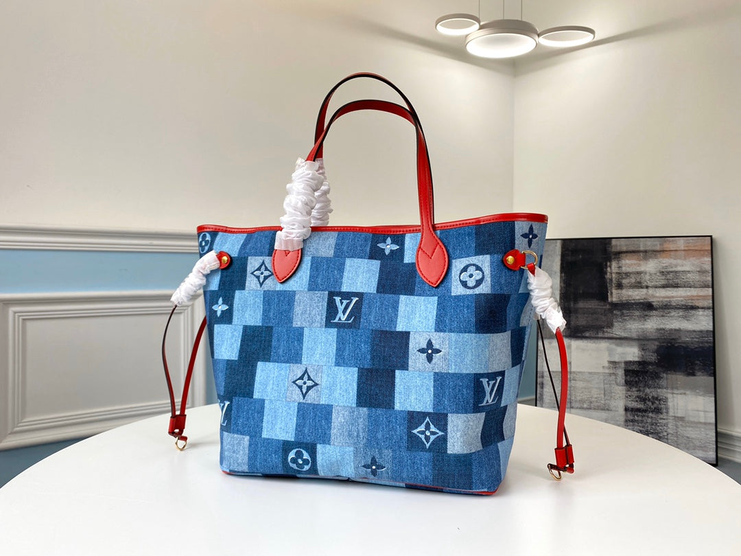 M44981 路L家-Neverfull 手袋