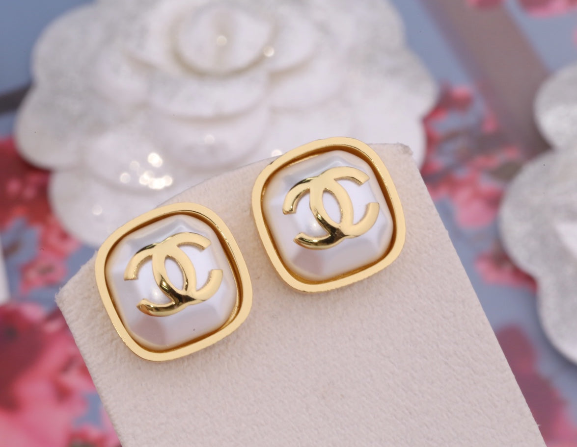 Chanel 耳環