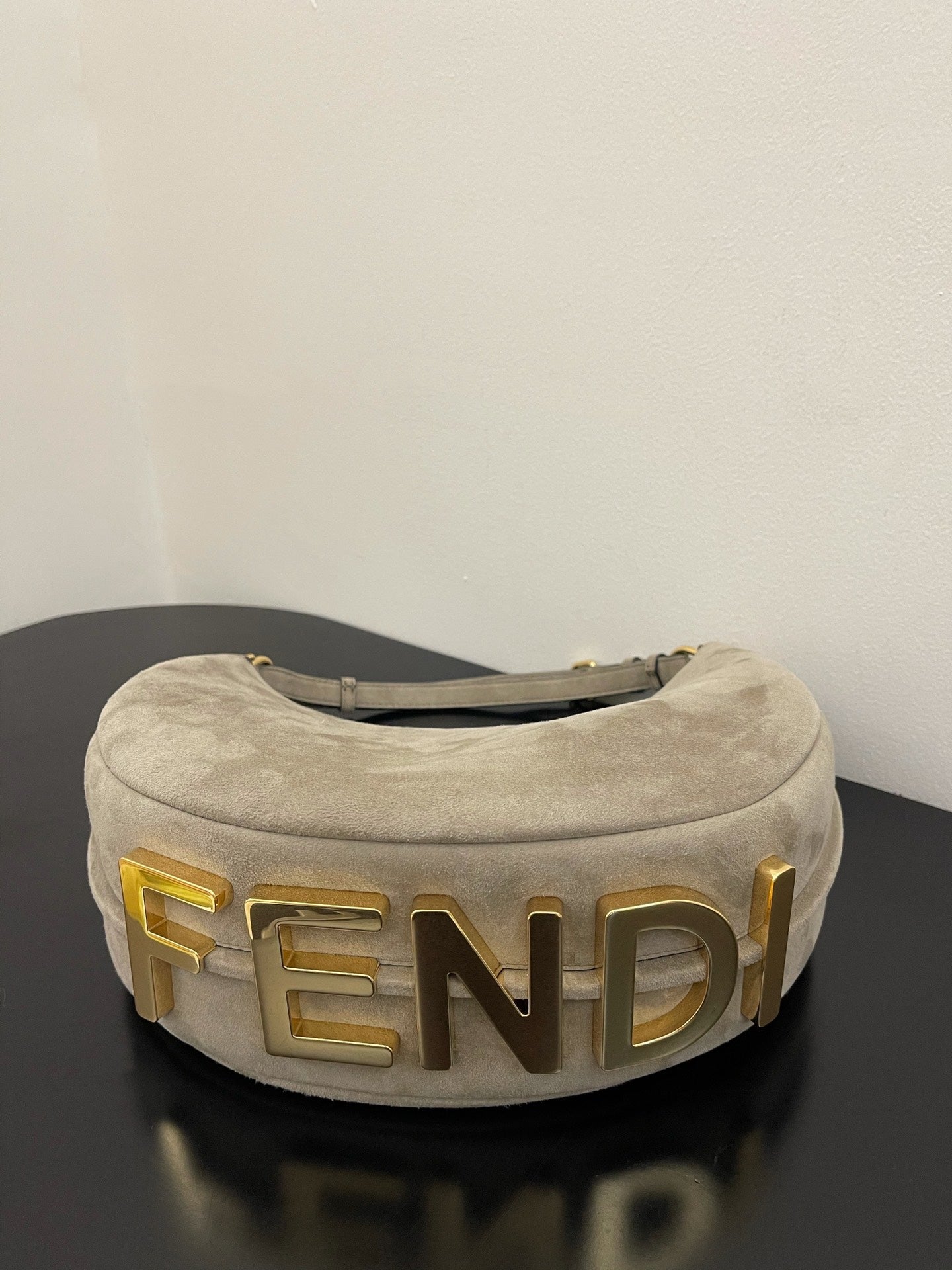 芬F家-Fendigraphy-小型灰色麂皮腋下包