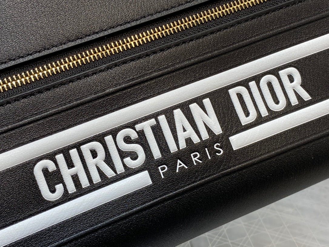 Dior-2022春夏 Vibe系列 保齡球包 中號