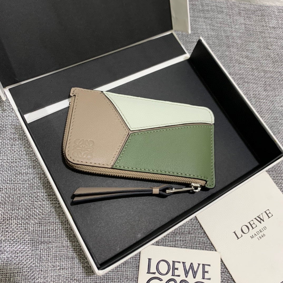 Loewe 拼接拉鍊卡包