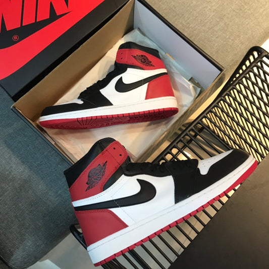 N1K-AJ1Mid 高筒板鞋 休閒鞋 黑紅色