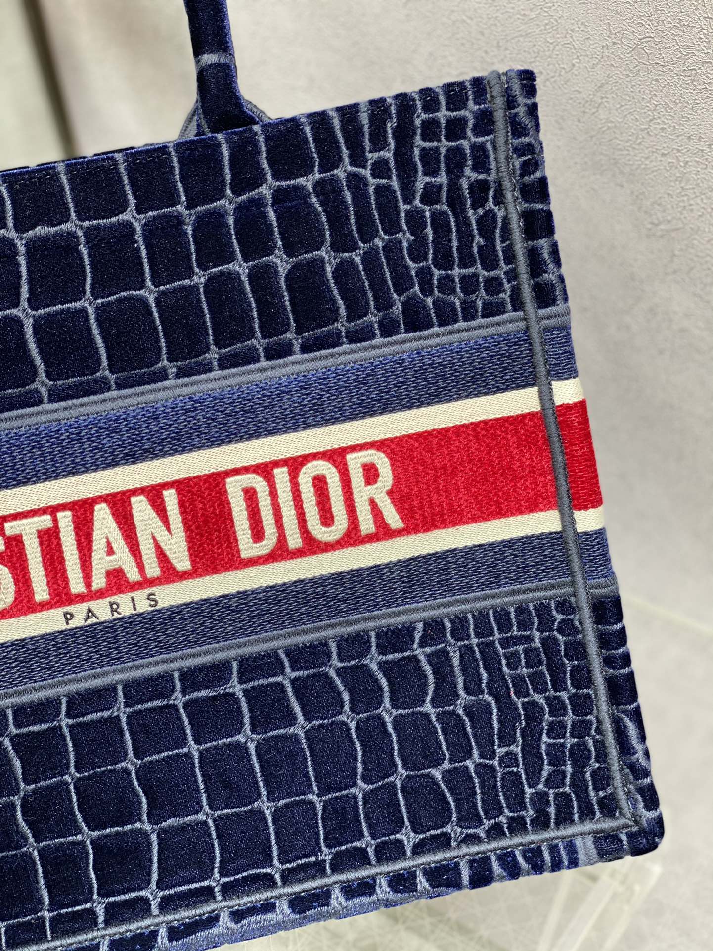 Dior Book Tote-小號36.5cm-鱷魚紋