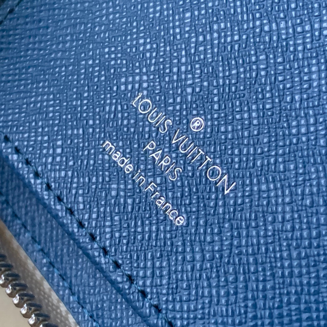 LV M80499 ZIPPY VERTICAL 長夾