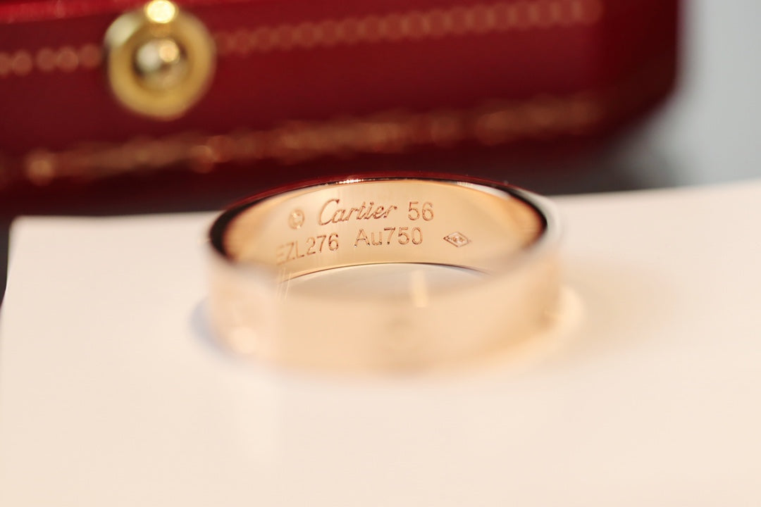 Cartier Love 寬版戒指-玫瑰金/白金/黃金-無鑽版
