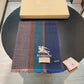 Burberry 戰馬繡標羊絨圍巾