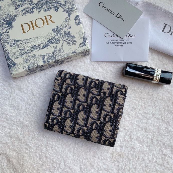 Dior 馬鞍老花三折短夾