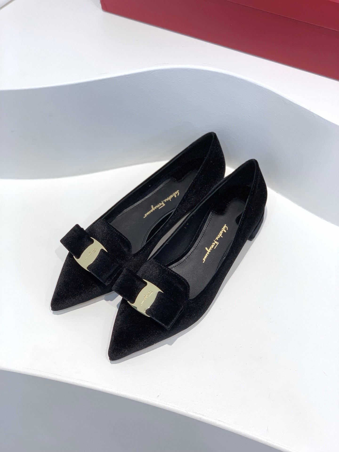 Salvatore Ferragamo鞋子-尖頭平底鞋