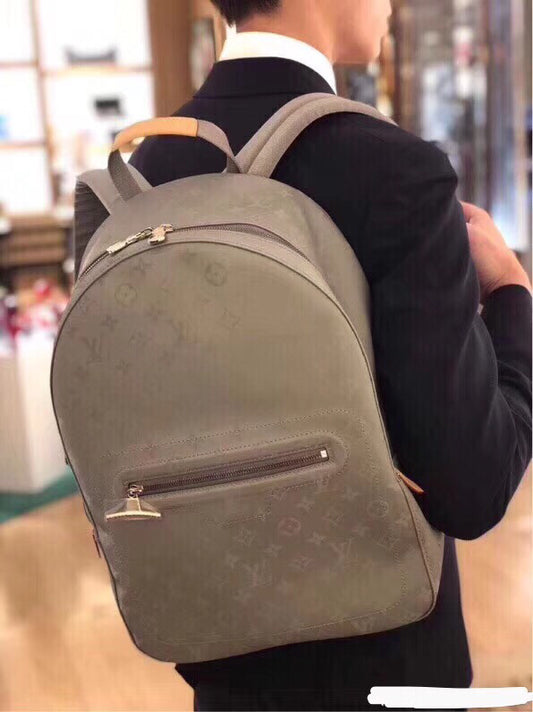 Lou-Monogram Titanium 小號 後背包