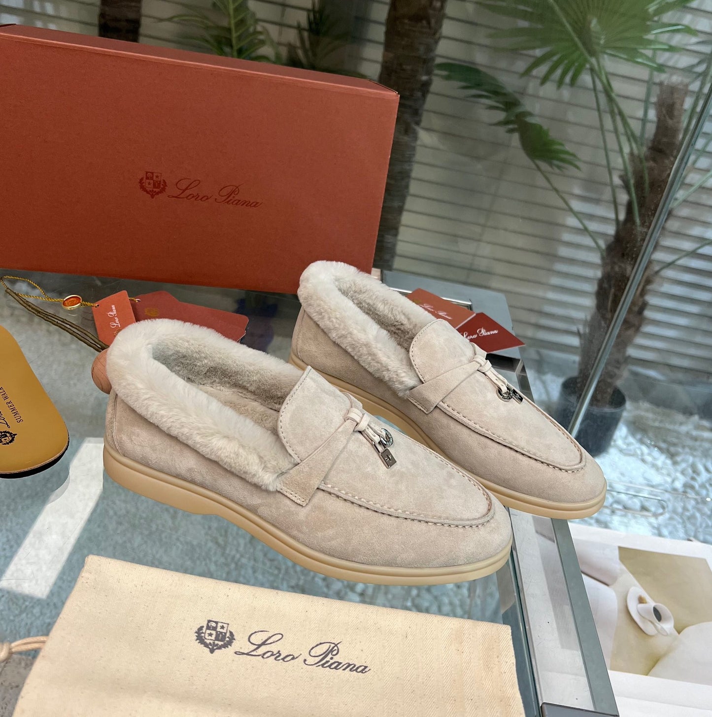 Loro p1ana-經典系列 毛毛樂福鞋